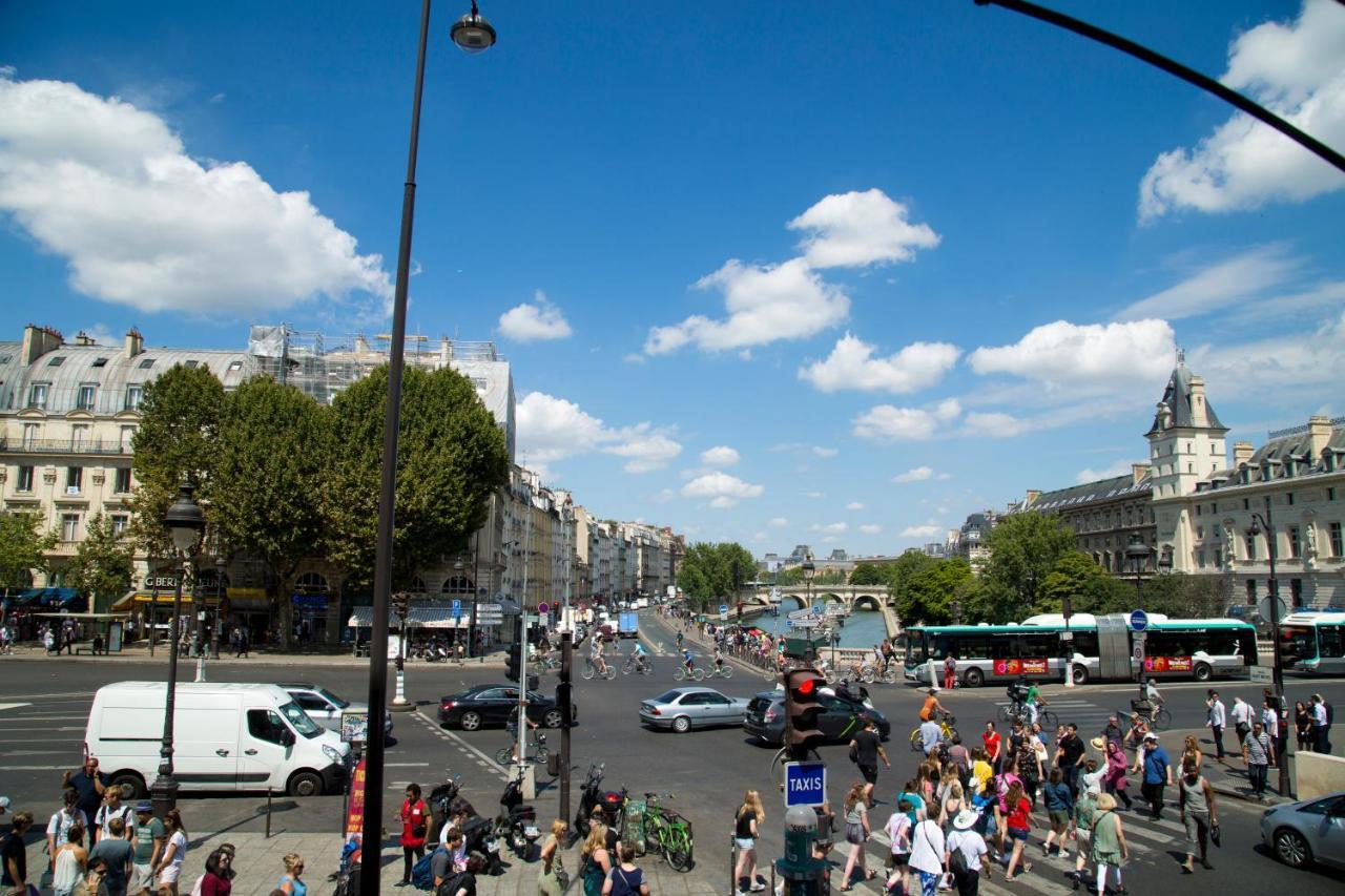 Tasty Luxury 3 Bedroom Full View Seine-Notre Dame Paris Exterior photo